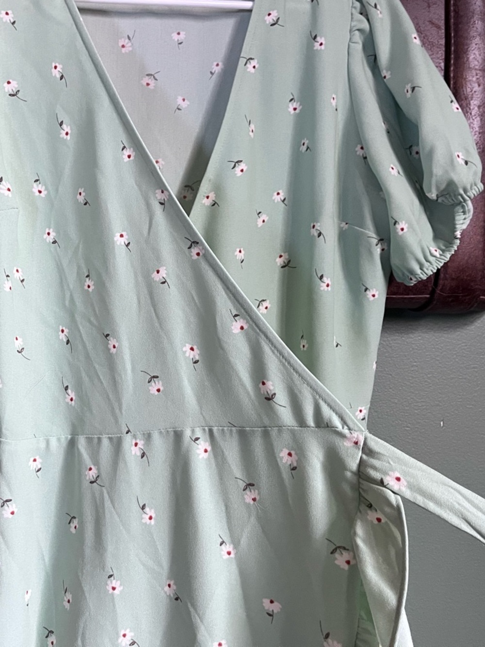 LC Floral Wrap Midi Dress - Picture 7 of 10